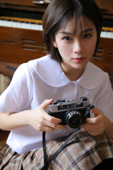与亲女洗澡时伦了毛片