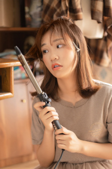 2019秋霞最新福理论利片